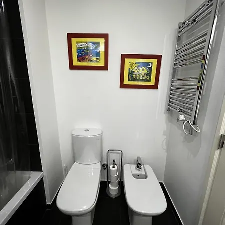 Apartment Gracious In With Pool, *