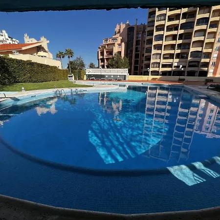 Apartment Gracious In With Pool, Cascais